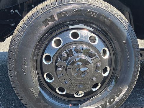 New 2026 RAM 3500 Laramie AWD/4WD image 4