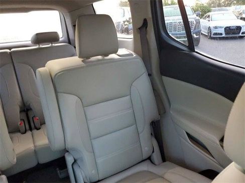 Used 2019 GMC Acadia Denali w/ Technology Package image 60