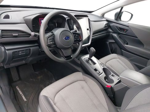 Used 2024 Subaru Crosstrek 2.0i Premium AWD/4WD image 17