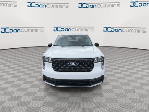 New 2026 Ford Maverick XLT w/ Equipment Group 301A image 3