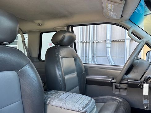 Used 2003 Ford Explorer Sport XLT AWD/4WD image 27