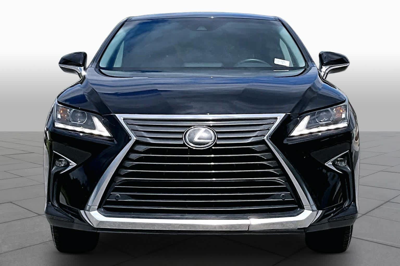 Used 2019 Lexus RX 350 FWD w/ Accessory Package image 4