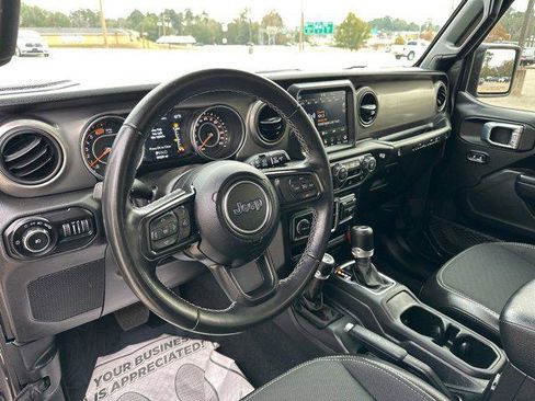 Certified 2021 Jeep Wrangler Unlimited Sport image 11