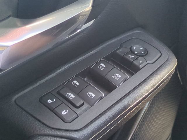 Used 2026 RAM 1500 Laramie AWD/4WD image 24