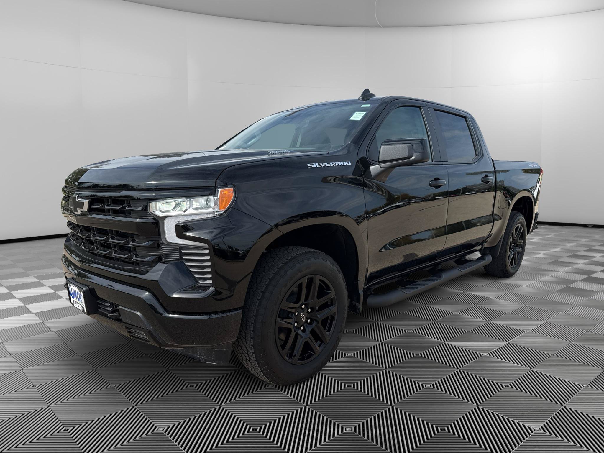 New 2026 Chevrolet Silverado 1500 RST w/ RST Select Package AWD/4WD image 1