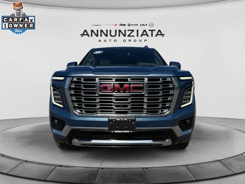 Used 2025 GMC Yukon XL Denali AWD/4WD image 8