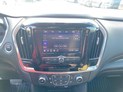 Used 2020 Chevrolet Traverse LS AWD/4WD image 13