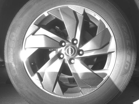 Used 2025 Nissan Rogue SV image 15