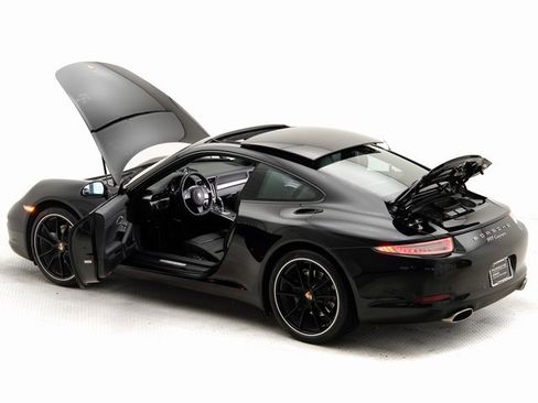 Used 2014 Porsche 911 Carrera image 28