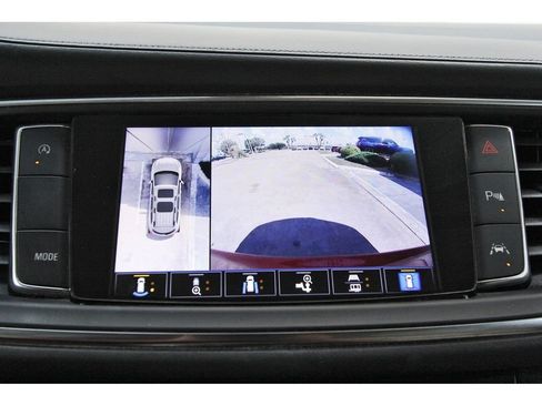 Used 2024 Buick Enclave Essence w/ Experience Buick Package FWD image 23