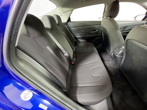 Used 2023 Hyundai Elantra SEL w/ Convenience Package FWD image 26