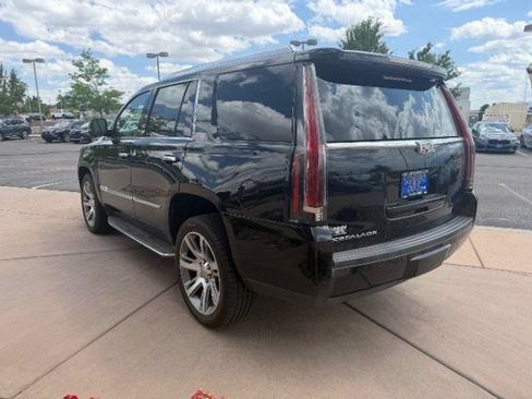 Used 2016 Cadillac Escalade Luxury AWD/4WD image 6