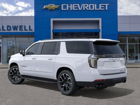 New 2026 Chevrolet Suburban RST AWD/4WD image 3