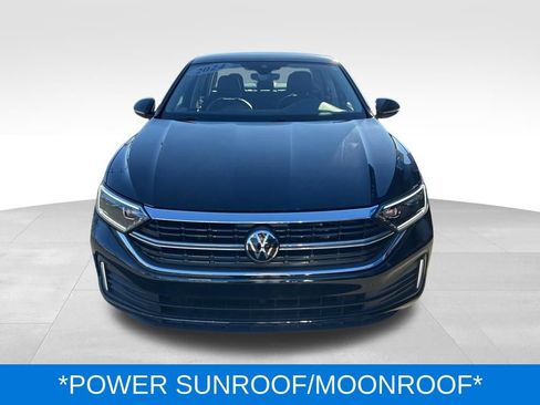Used 2024 Volkswagen Jetta SEL image 5
