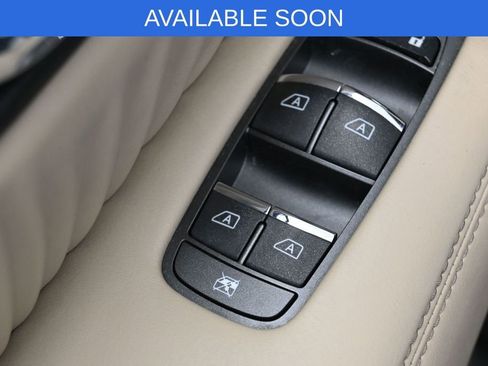 Used 2021 Nissan Armada SL w/ Captain's Chairs Package AWD/4WD image 14