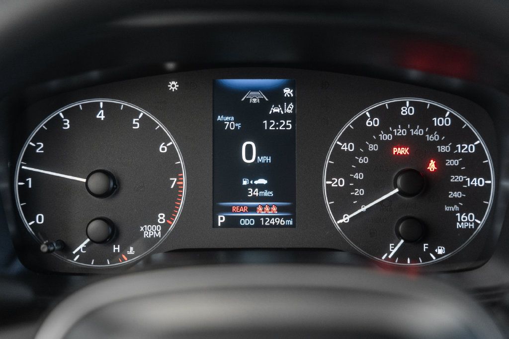 Used 2025 Toyota Corolla SE FWD image 41
