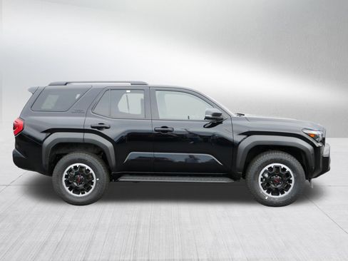 Used 2025 Toyota 4Runner TRD Off-Road AWD/4WD image 8