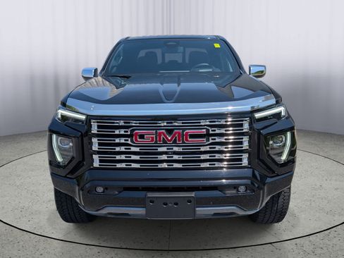 Certified 2025 GMC Canyon Denali AWD/4WD image 8