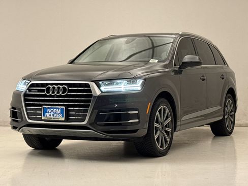 Used 2019 Audi Q7 3.0T Premium Plus w/ Premium Plus Package AWD/4WD image 2