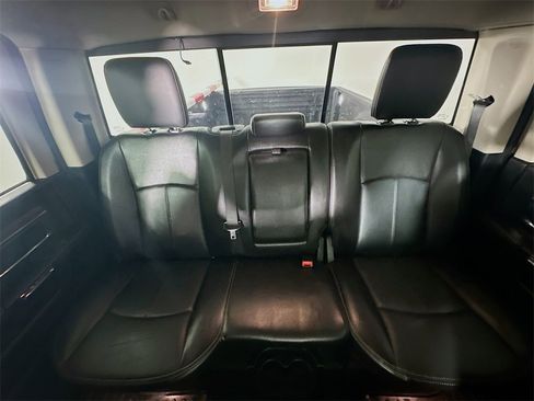 Used 2018 RAM 2500 Laramie w/ Convenience Group image 13