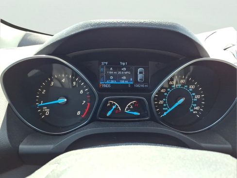 Used 2013 Ford Escape Titanium w/ Parking Technology Pkg image 10