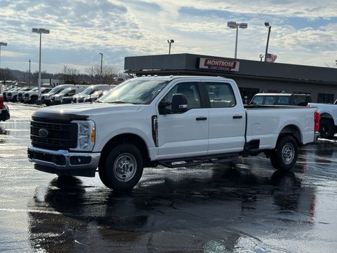 Used 2023 Ford F250 XL w/ XL Chrome Package image 7