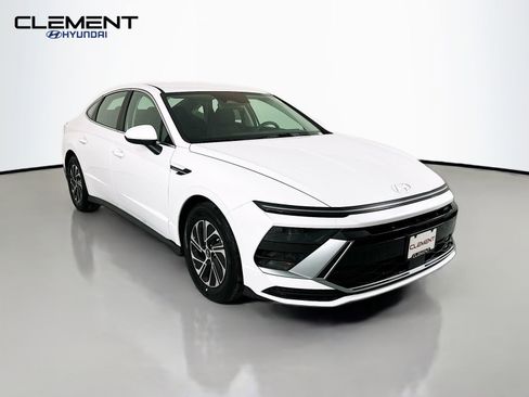 New 2026 Hyundai Sonata Blue image 3