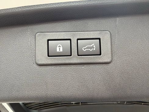 New 2025 Subaru Outback Premium image 28