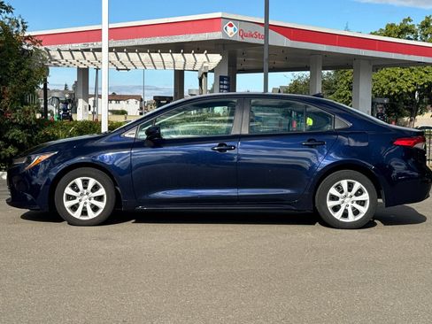 Certified 2024 Toyota Corolla LE FWD image 8