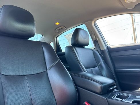 Used 2018 Nissan Altima 2.5 SL FWD image 16