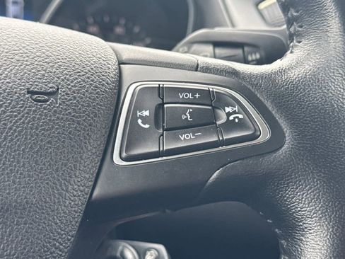 Used 2015 Ford Focus SE w/ Equipment Group 201A image 24