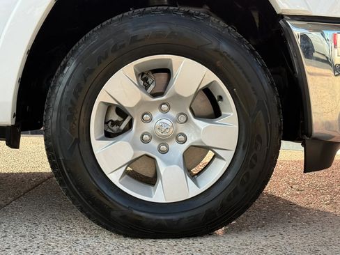 Used 2025 RAM 1500 Big Horn AWD/4WD image 25