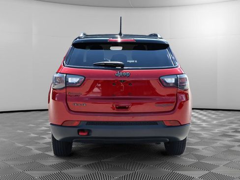 Used 2023 Jeep Compass Trailhawk w/ Trailhawk Elite Group AWD/4WD image 6