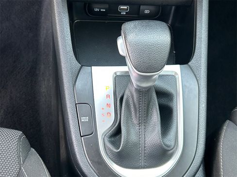 Used 2024 Kia Forte LXS w/ LXS Technology Package image 15