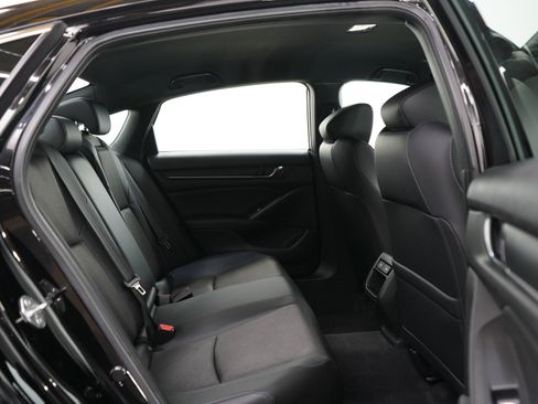 Used 2022 Honda Accord Sport image 12