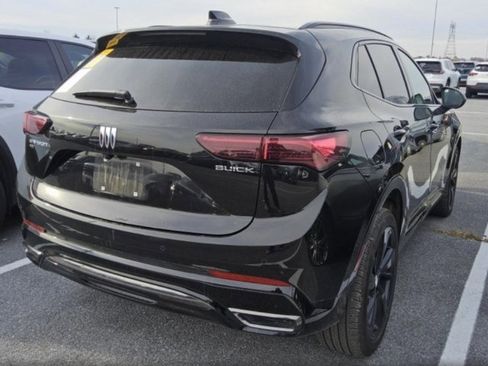Used 2025 Buick Envision Sport Touring image 4