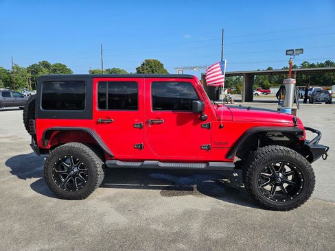 Used 2016 Jeep Wrangler Unlimited Sport w/ Quick Order Package 24S AWD/4WD image 7