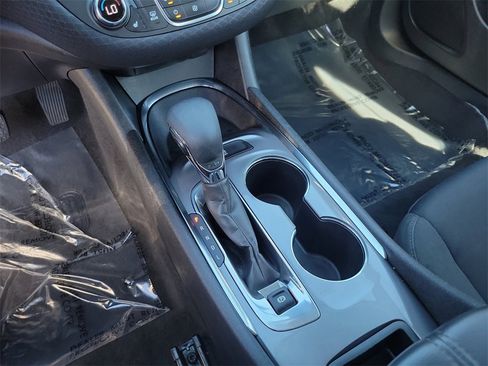 Used 2023 Chevrolet Malibu LT image 17