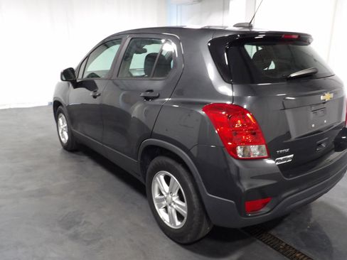 Used 2019 Chevrolet Trax LS image 7