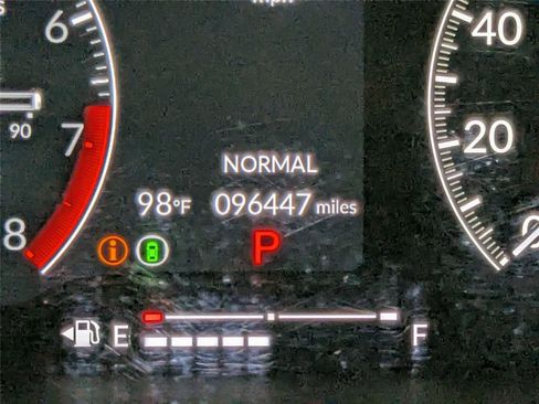 Used 2022 Honda Civic Sport image 40