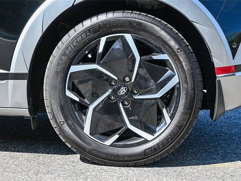 Certified 2024 Hyundai Ioniq 5 Limited image 9