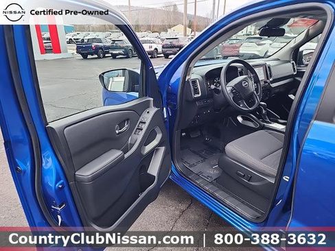 Certified 2024 Nissan Frontier SV image 10