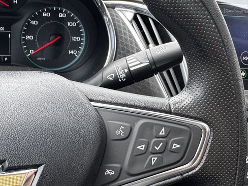 Used 2021 Chevrolet Malibu LT image 19