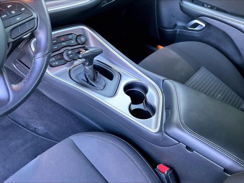 Used 2022 Dodge Challenger GT w/ Blacktop Package AWD/4WD image 18