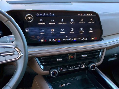 Certified 2025 Chevrolet Tahoe High Country w/ Sun And Tow Package image 7