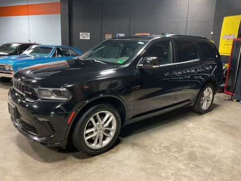 Used 2023 Dodge Durango GT Plus image 1