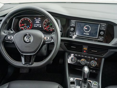 Used 2021 Volkswagen Jetta S FWD image 32
