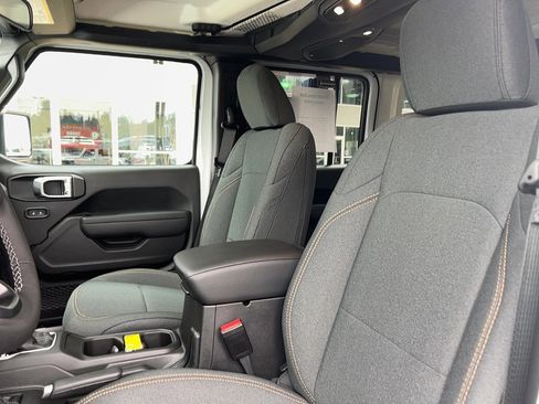 New 2026 Jeep Wrangler Unlimited Sport AWD/4WD image 16