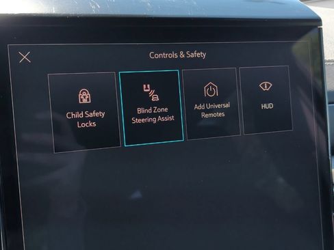 Used 2025 GMC Yukon Denali AWD/4WD image 21