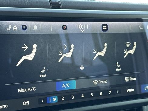 Used 2025 Jeep Wrangler Unlimited Sahara AWD/4WD image 21